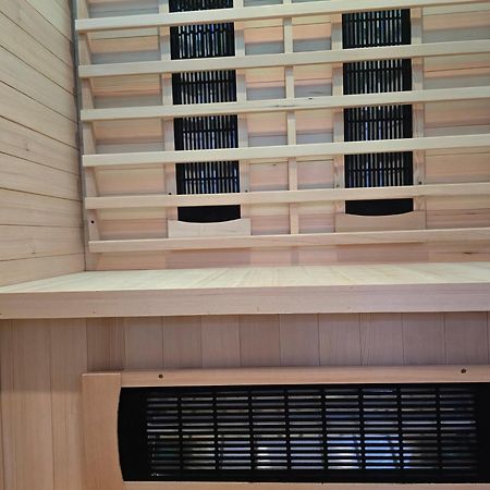 Luxus City Apartment Sauna Balkon Kueche Zentral روستوك المظهر الخارجي الصورة