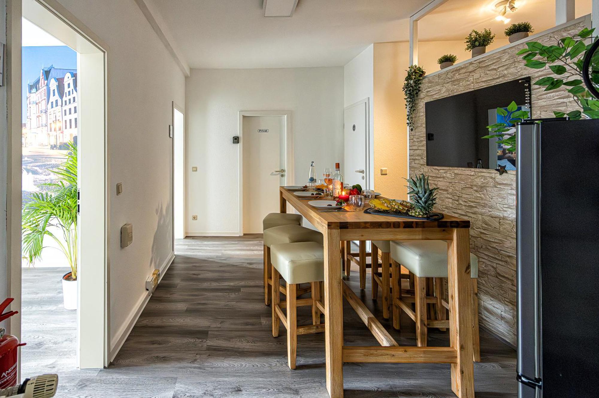 Luxus City Apartment Sauna Balkon Kueche Zentral روستوك المظهر الخارجي الصورة